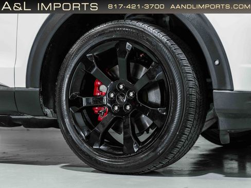 Used 2020 Ford Explorer ST w/ ST Street Pack AWD/4WD image 36