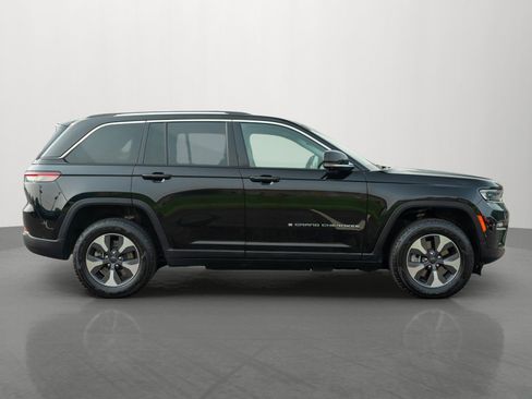 Used 2022 Jeep Grand Cherokee Limited 4xe w/ Luxury Tech Group II AWD/4WD image 8