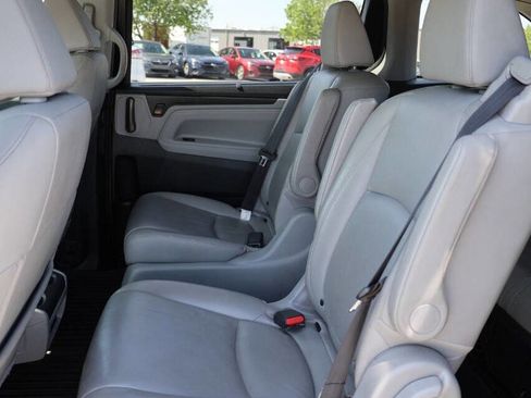 Used 2018 Honda Odyssey EX-L image 18