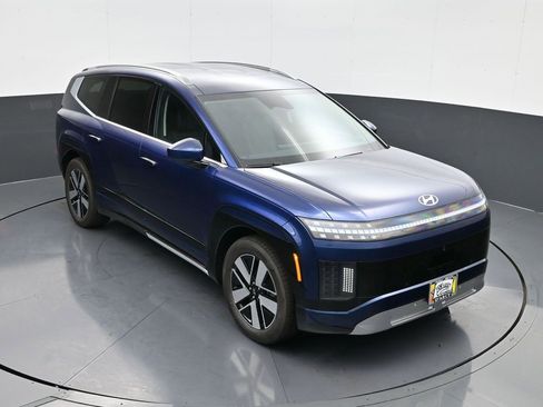 New 2026 Hyundai Ioniq 9 SEL image 16