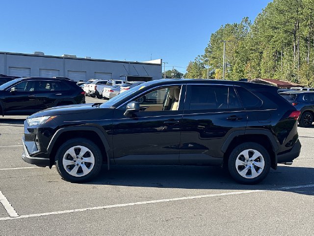 Used 2025 Toyota RAV4 LE FWD image 5