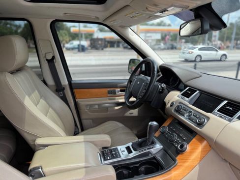 Used 2013 Land Rover Range Rover Sport HSE LUX w/ Luxury Interior Pkg AWD/4WD image 17