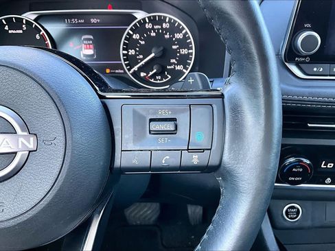 Certified 2023 Nissan Rogue SV w/ SV Premium B Package FWD image 23