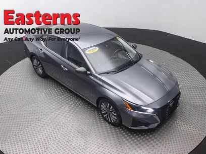 Used 2024 Nissan Altima 2.5 SV