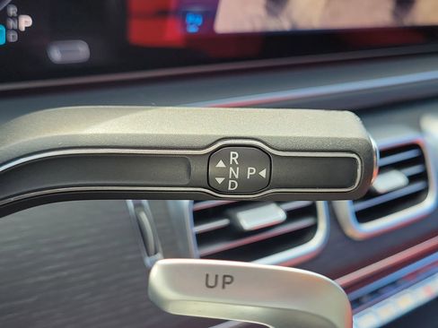 Certified 2024 Mercedes-Benz GLE 53 AMG 4MATIC image 33
