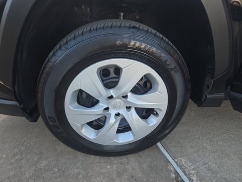 Used 2023 Toyota RAV4 LE image 23