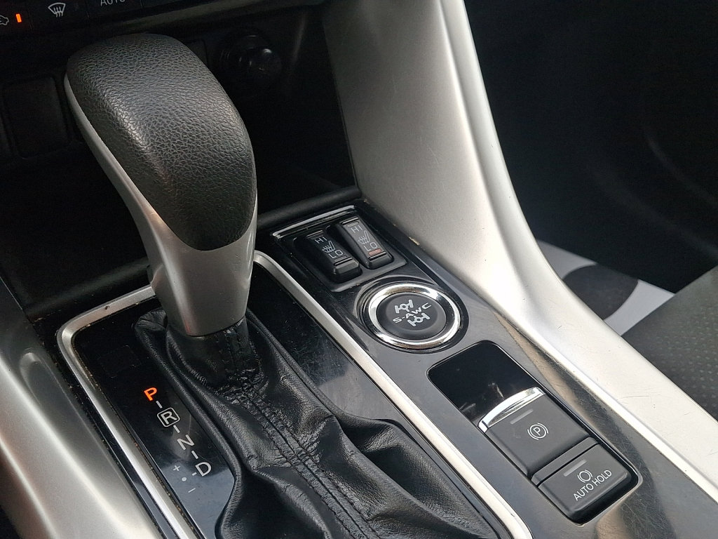 Used 2024 Mitsubishi Eclipse Cross SE AWD/4WD image 30