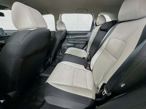 Used 2023 Honda CR-V LX image 25