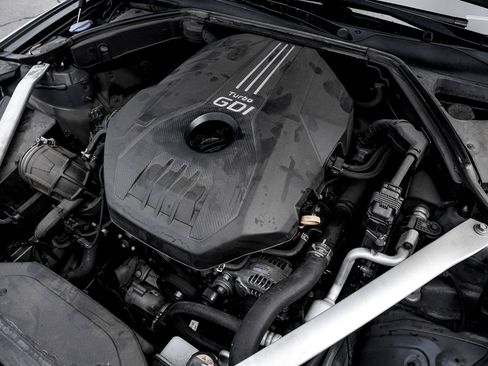 Used 2021 Genesis G70 2.0T w/ Elite Package image 36