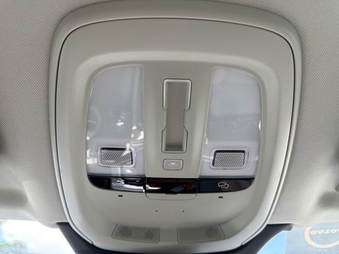 Certified 2024 Volvo XC90 B6 Plus w/ Protection Package AWD/4WD image 29