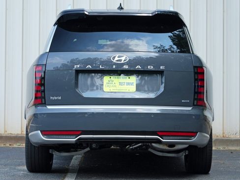 Used 2026 Hyundai Palisade Calligraphy AWD/4WD image 11