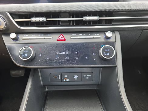 Certified 2024 Hyundai Sonata SEL FWD image 25