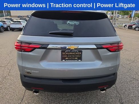 Used 2023 Chevrolet Traverse LT AWD/4WD image 4