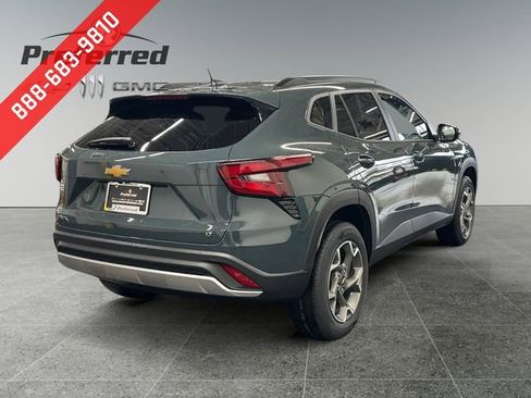 New 2026 Chevrolet Trax LT w/ Driver Confidence Package image 18