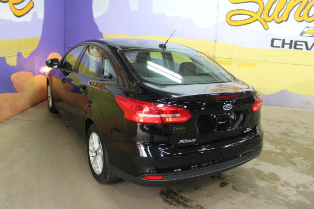 Used 2016 Ford Focus SE FWD image 6