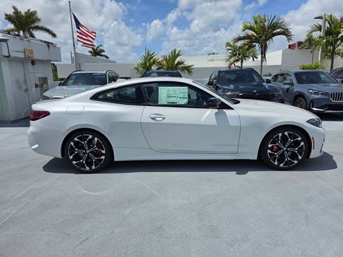 New 2026 BMW 430i Coupe w/ M Sport Package RWD image 3