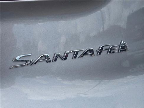 Used 2023 Hyundai Santa Fe SEL FWD image 7