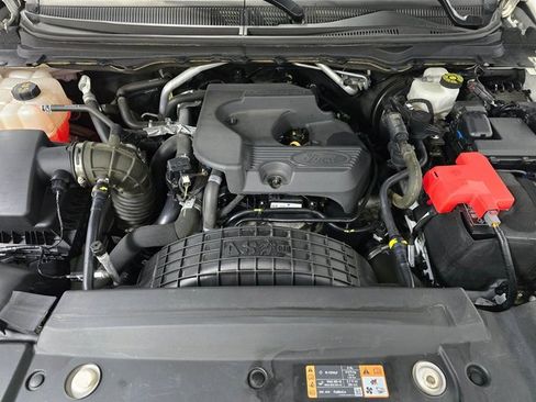 Used 2019 Ford Ranger Lariat w/ Equipment Group 501A Mid image 12