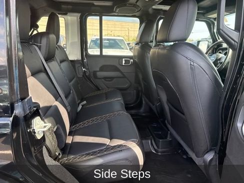 Certified 2023 Jeep Wrangler Unlimited Sahara AWD/4WD image 27