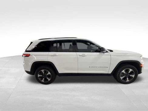 Used 2024 Jeep Grand Cherokee Limited 4xe AWD/4WD image 6