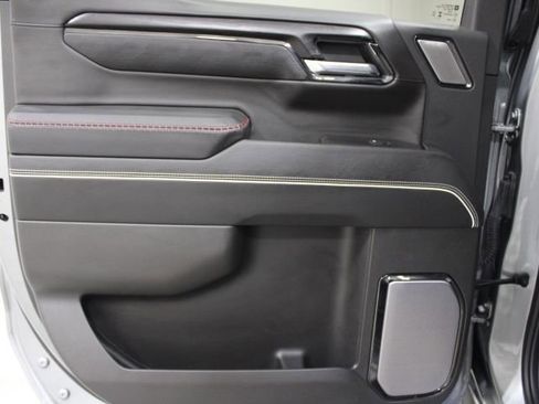 Used 2025 GMC Sierra 1500 AT4X AWD/4WD image 23