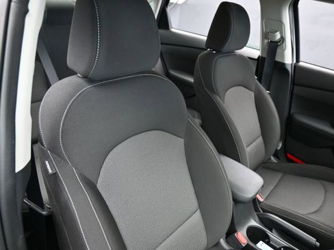 Used 2023 Kia Forte LXS image 35