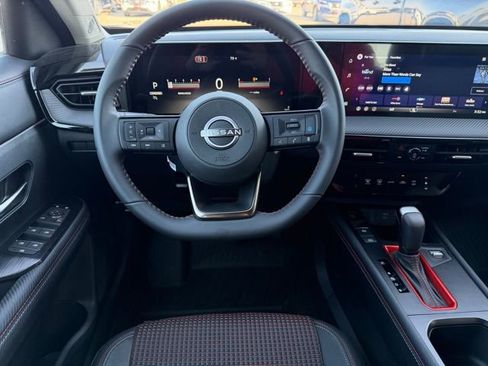 New 2026 Nissan Kicks SR image 29