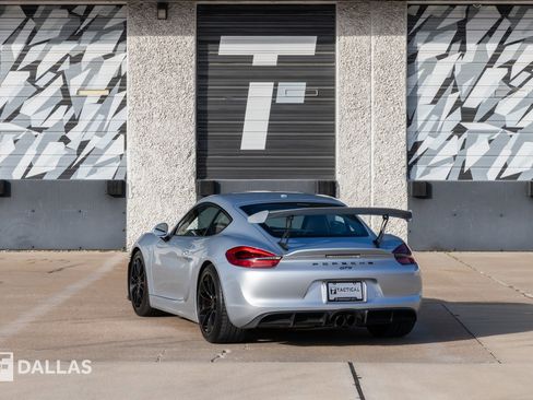 Used 2016 Porsche Cayman GT4 image 11