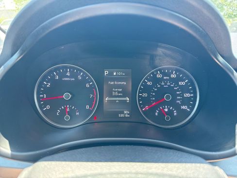 Used 2022 Kia Rio S w/ Technology Package FWD image 12
