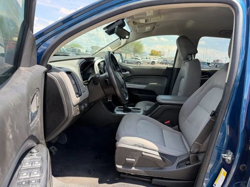 Used 2019 Chevrolet Colorado LT w/ LT Convenience Package AWD/4WD image 17