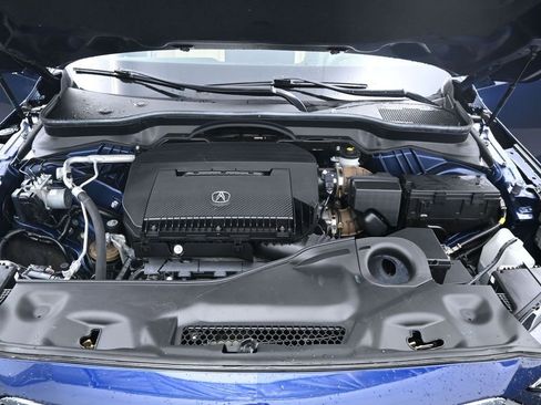 Used 2023 Acura MDX SH-AWD image 11