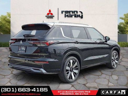 New 2025 Mitsubishi Outlander AWD image 4
