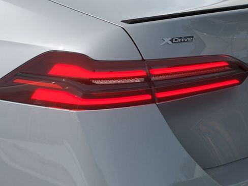 New 2027 BMW 540i xDrive AWD/4WD image 8