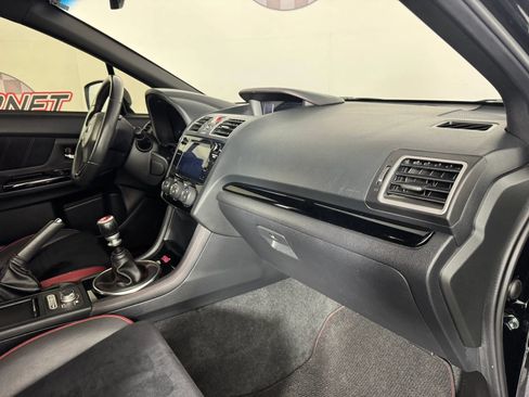 Used 2020 Subaru WRX STI AWD/4WD image 12