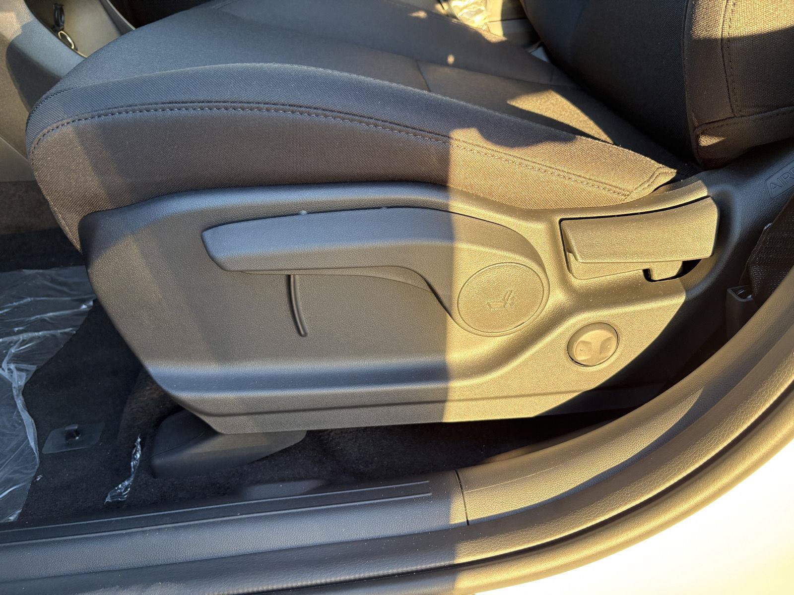 New 2027 Hyundai Santa Fe SE FWD image 26