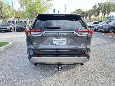 Used 2022 Toyota RAV4 XSE image 5