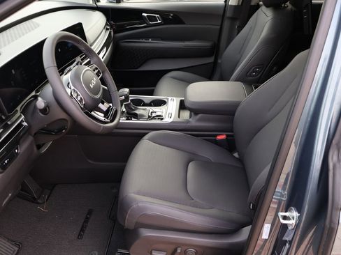 New 2026 Kia Carnival SX Prestige FWD image 43