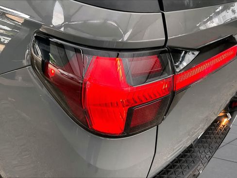 Used 2023 Hyundai Santa Cruz Night AWD/4WD image 25