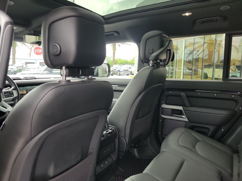 Certified 2024 Land Rover Defender 110 S AWD/4WD image 16