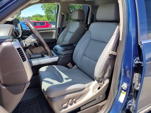 Used 2018 Chevrolet Silverado 1500 LTZ Z71 w/ LTZ Plus Package AWD/4WD image 2