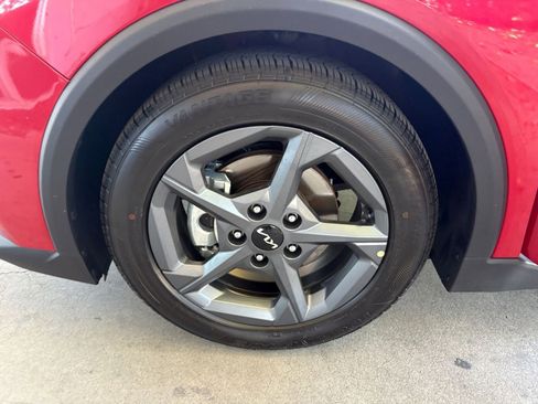 Used 2025 Kia K4 FWD image 30