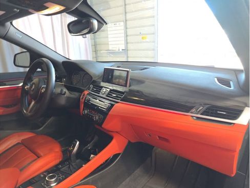 Used 2020 BMW X2 M35i w/ Premium Package image 12