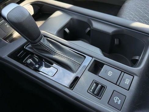 New 2026 Nissan Sentra SV w/ SV Convenience Package image 24