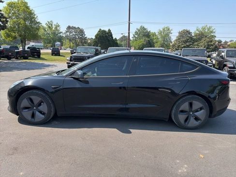 Used 2018 Tesla Model 3 Mid Range image 6