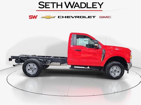 Used 2024 Ford F350 XL w/ Snow Plow Prep Package AWD/4WD image 8