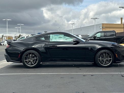 New 2026 Ford Mustang Dark Horse image 2
