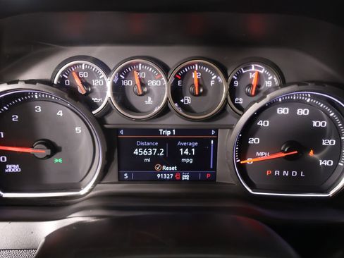 Used 2023 Chevrolet Silverado 2500 LT w/ Convenience Package image 4