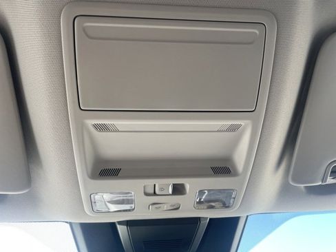 New 2025 Ford Ranger XLT w/ Equipment Group 301A High image 28