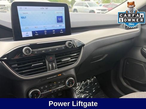 Used 2022 Ford Escape SE w/ SE Sport Appearance Package AWD/4WD image 20