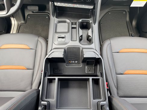 New 2026 GMC Sierra 2500 AT4 AWD/4WD image 19